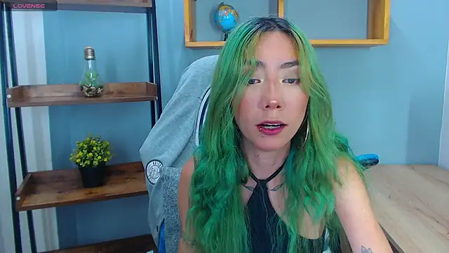 Erika Stevens online show from October 9, 2025, 11:38 pm