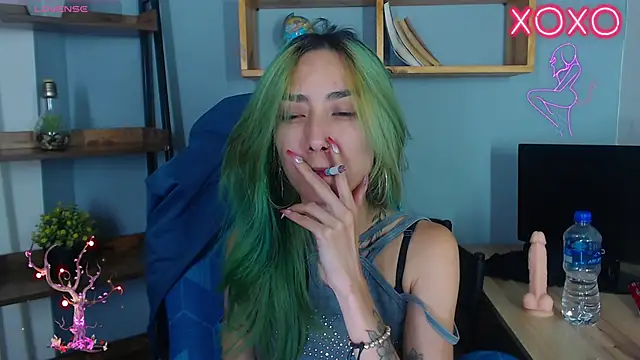 Erika Stevens online show from October 22, 2025, 12:10 am