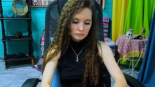 Miss Barbara  online show from March 14, 2025, 3:03 pm