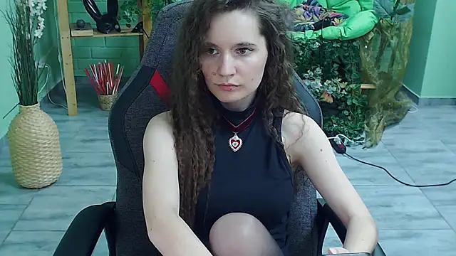 Miss Barbara  online show from March 6, 2025, 11:09 pm