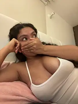 Nathcurly  online show from October 14, 2025, 2:12 am