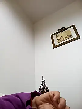 Snapshot of sonia1488 chatting on December 3, 2024, 10:34 pm sonia1488 online show from December 3, 2024, 10:34 pm