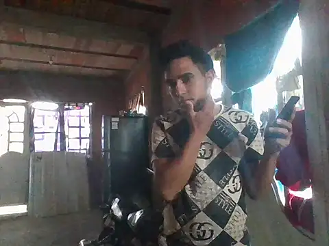 Snapshot of jhonnyhot_69 chatting on February 2, 2026, 9:36 pm jhonnyhot 69 online show from February 2, 2026, 9:36 pm