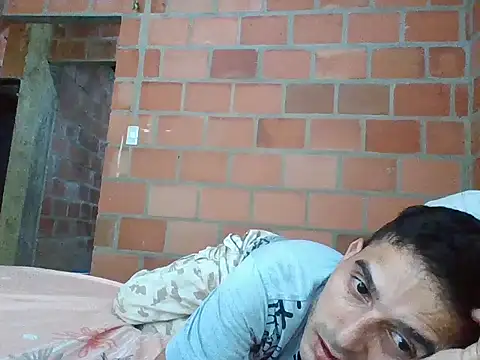 Snapshot of jhonnyhot_69 chatting on February 19, 2026, 7:33 pm jhonnyhot 69 online show from February 19, 2026, 7:33 pm