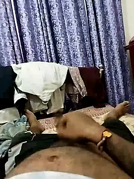 findmemylove online show from September 24, 2025, 7:53 pm