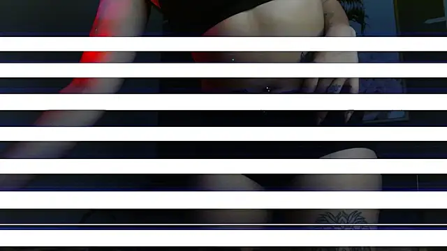 Ey im simone online show from November 8, 2025, 8:12 pm