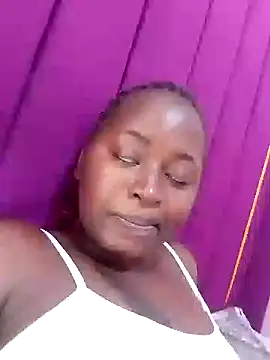 slender-qwene online show from September 9, 2025, 9:30 am