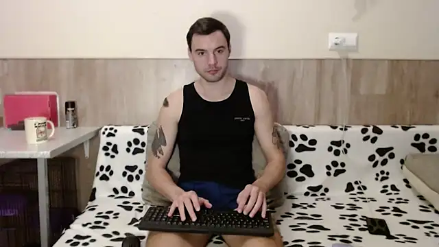 28nick28 online show from January 10, 2025, 1:52 pm