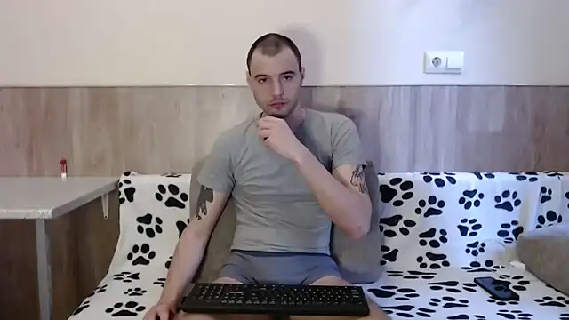 28nick28 online show from March 21, 2025, 12:06 pm