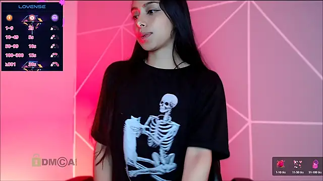 lilylouisee online show from October 27, 2025, 12:50 pm