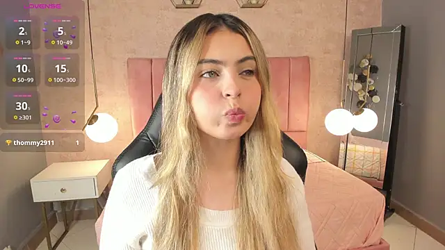 magic fernanda online show from September 18, 2025, 9:51 pm