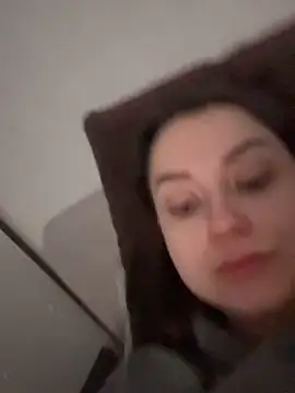 ellie ssexy online show from December 21, 2025, 5:20 am