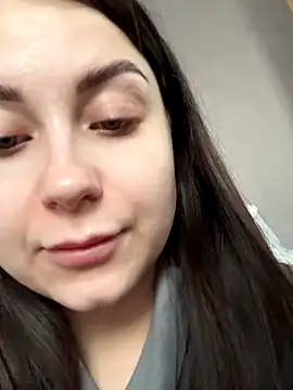 ellie ssexy online show from December 5, 2025, 5:17 am