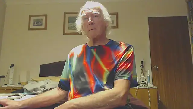 WaverlyKernow online show from February 4, 2025, 10:21 am