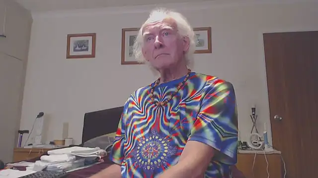 WaverlyKernow online show from February 25, 2025, 12:38 pm