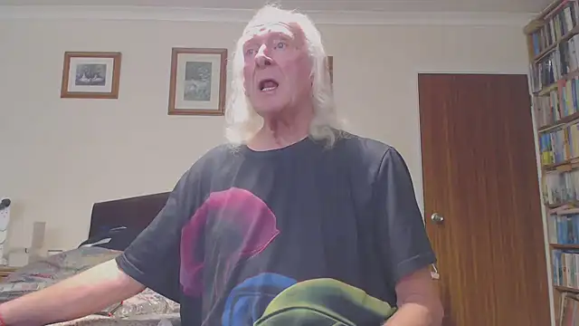 WaverlyKernow online show from February 28, 2026, 1:33 pm