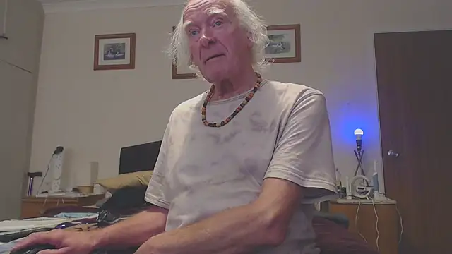 WaverlyKernow online show from February 7, 2025, 12:39 pm