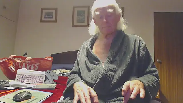 WaverlyKernow online show from September 19, 2025, 8:24 pm