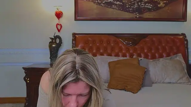 Real Tini online show from February 14, 2026, 6:24 am