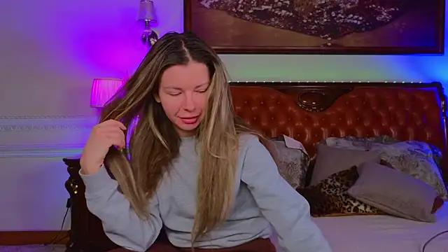 Real Tini online show from January 19, 2026, 6:17 am