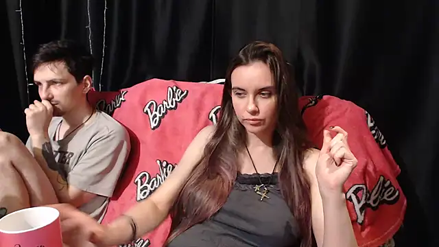 Snapshot of Milana69 chatting on October 18, 2025, 6:43 pm Milana69 online show from October 18, 2025, 6:43 pm