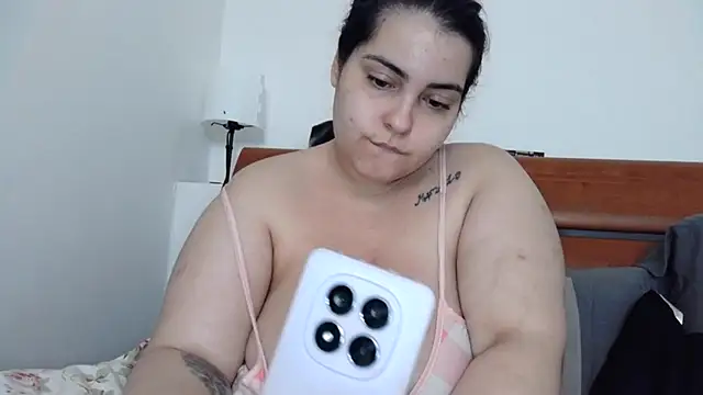 SweetCandyPussy  online show from February 10, 2026, 1:10 pm