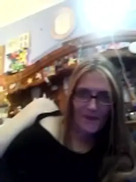 Snapshot of beelzebubblesxo chatting on October 22, 2025, 5:29 am beelzebubblesxo online show from October 22, 2025, 5:29 am