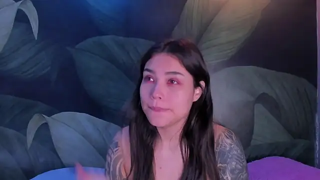 sweett dirty online show from November 12, 2025, 12:42 pm