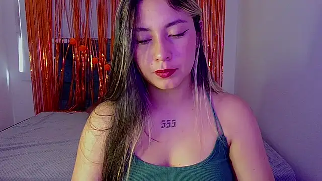 Snapshot of Lia_14_ chatting on November 7, 2025, 6:45 pm Lia 14 online show from November 7, 2025, 6:45 pm