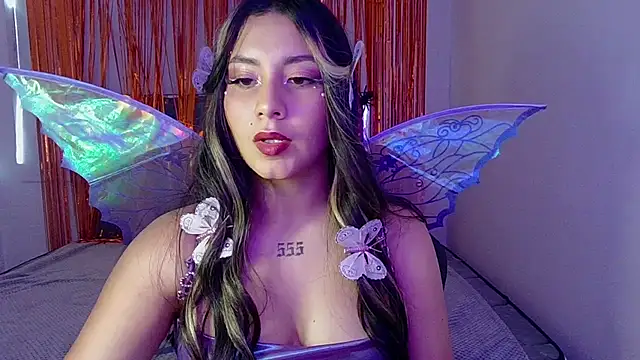 Snapshot of Lia_14_ chatting on October 31, 2025, 9:00 pm Lia 14 online show from October 31, 2025, 9:00 pm