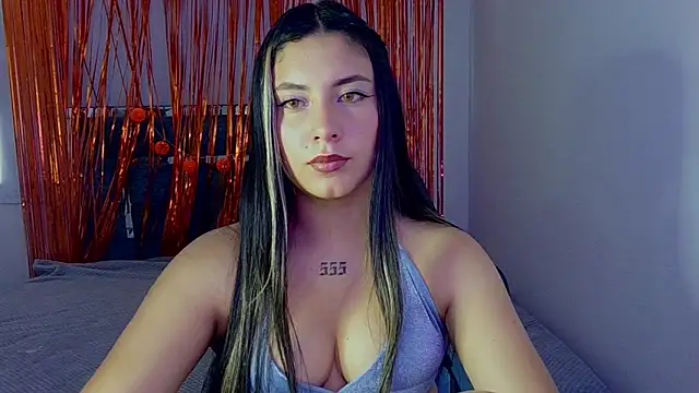 Snapshot of Lia_14_ chatting on November 20, 2025, 5:46 pm Lia 14 online show from November 20, 2025, 5:46 pm