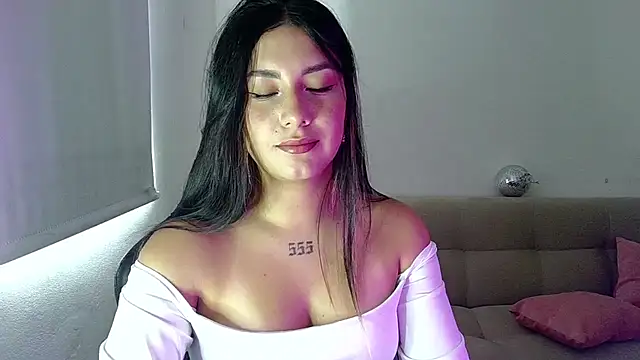 Snapshot of Lia_14_ chatting on July 29, 2026, 8:08 pm Lia 14 online show from July 29, 2026, 8:08 pm