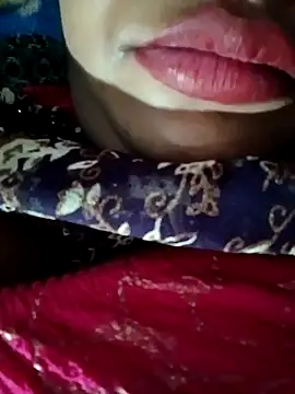 Snapshot of Hotmohni chatting on January 16, 2025, 6:59 pm Hotmohni online show from January 16, 2025, 6:59 pm