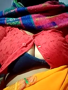 Snapshot of Hotmohni chatting on January 30, 2025, 12:29 am Hotmohni online show from January 30, 2025, 12:29 am