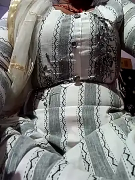 Snapshot of Hotmohni chatting on February 9, 2025, 11:47 am Hotmohni online show from February 9, 2025, 11:47 am