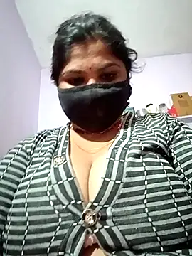 Snapshot of Hotmohni chatting on February 23, 2025, 11:55 am Hotmohni online show from February 23, 2025, 11:55 am