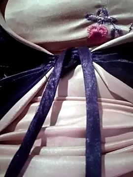 Snapshot of Hotmohni chatting on March 16, 2025, 3:39 pm Hotmohni online show from March 16, 2025, 3:39 pm