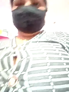 Snapshot of Hotmohni chatting on March 2, 2025, 6:16 am Hotmohni online show from March 2, 2025, 6:16 am