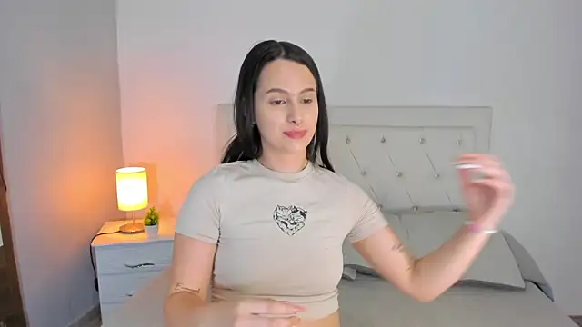 MELISSA ALVAREZ online show from September 27, 2025, 9:15 am