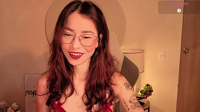 Snapshot of rosse_98_ chatting on June 13, 2026, 2:26 pm rosse 98 online show from June 13, 2026, 2:26 pm