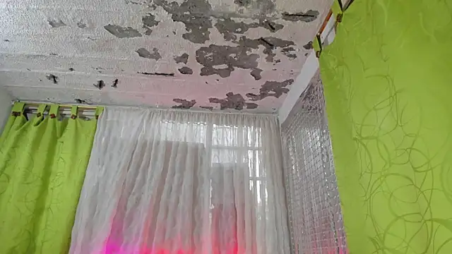 Snapshot of Megan_Miles02 chatting on February 13, 2025, 9:49 pm Megan Miles02 online show from February 13, 2025, 9:49 pm