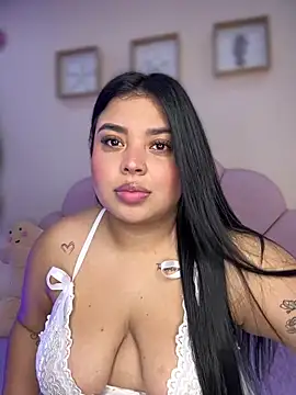 Emily cooper20 online show from October 19, 2025, 11:51 pm