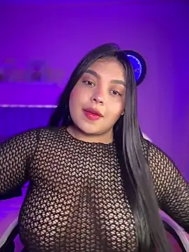 Emily cooper20 online show from March 28, 2026, 1:50 am