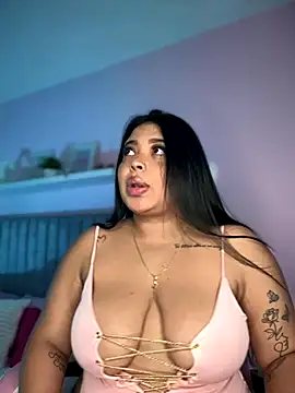 Emily cooper20 online show from November 1, 2025, 11:20 pm