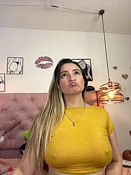 antonella87 online show from October 24, 2025, 9:25 pm