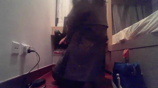 Snapshot of slut_cheese chatting on March 7, 2025, 3:39 pm slut cheese online show from March 7, 2025, 3:39 pm