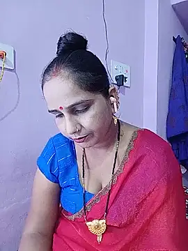 reemacouple007 online show from June 3, 2026, 8:59 am