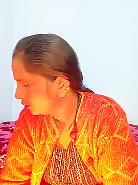 reemacouple007 online show from December 18, 2025, 7:40 pm