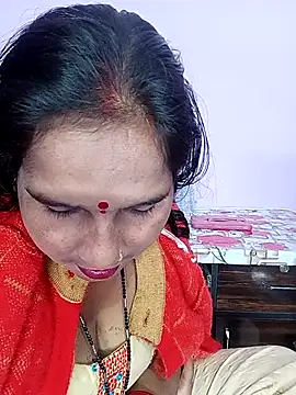 reemacouple007 online show from February 7, 2026, 8:33 am