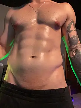 MachineDien online show from November 6, 2025, 9:30 pm